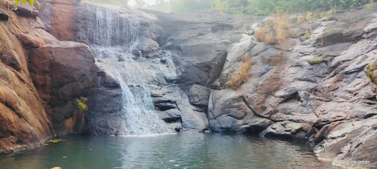 Rohan Homestay By Traviget Hospitality, Dapoli-Konkan Harnai Exterior foto