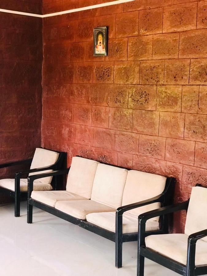 Rohan Homestay By Traviget Hospitality, Dapoli-Konkan Harnai Exterior foto